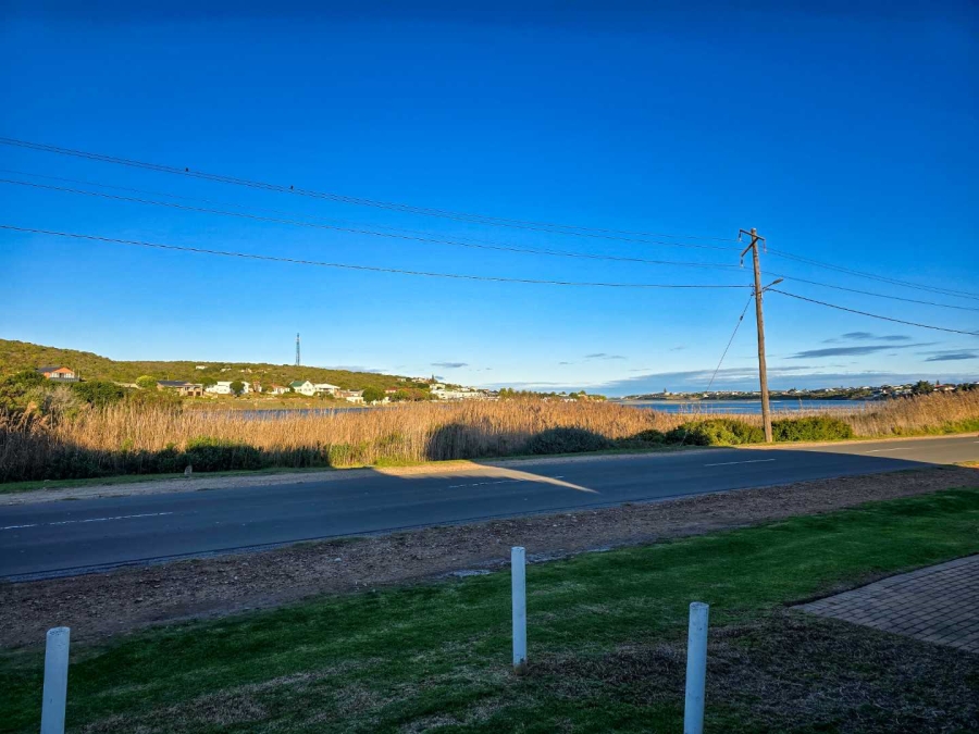 3 Bedroom Property for Sale in Stilbaai Wes Western Cape